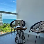 Apartamento Con Jacuzzi Vista Al Mar
